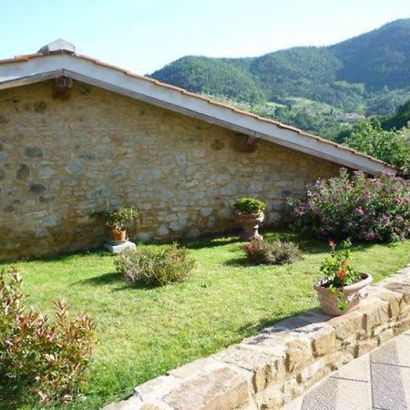 Agriturismo Casa Belvedere Bacchereto Ngoại thất bức ảnh